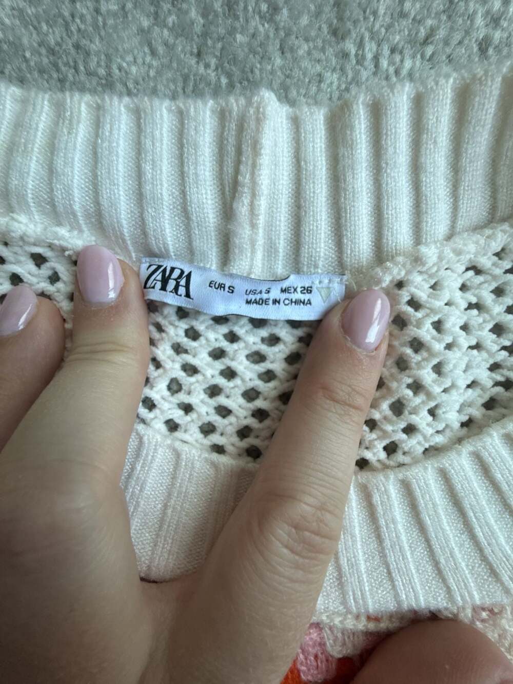 Zara - Picture 2 of 2